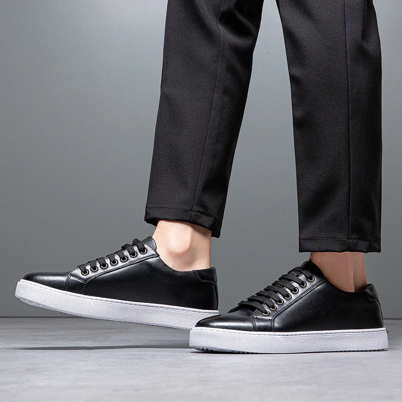 Eleganckie Męskie Skórzane Sneakersy
